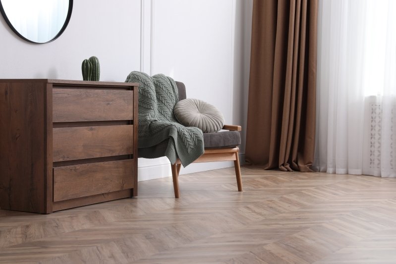 Local flooring retailer in South Holland